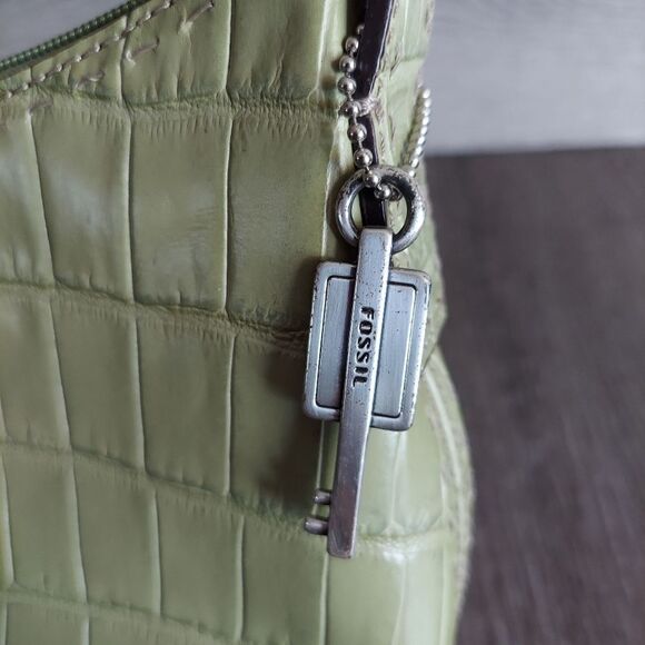 Fossil Green Croc Embossed Leather Bag - Picture 2 of 9